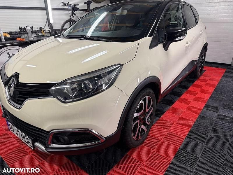 Second-hand Renault Captur Expression 90 CP (66 kW) 2015 Culoarebej SUV