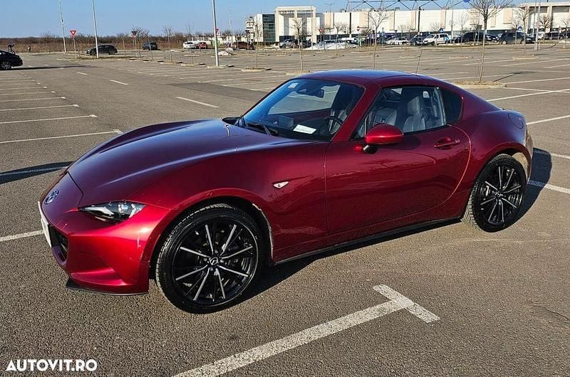 Second-hand Mazda MX5 Exclusive-Line 184 CP (135 kW) 2024 Culoarerosu Cabrio