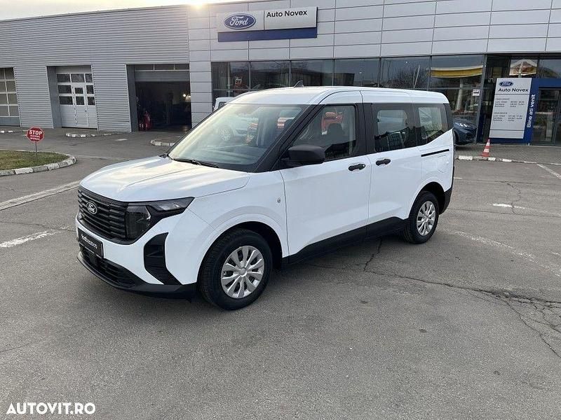 Culoarealb Nouă 2025 Ford Tourneo Courier Monovolum | 22.022 EUR (Preț OK) - Imagine 1/4