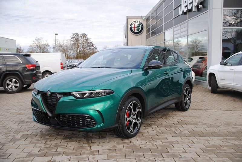 Utilizat 2024 Alfa Romeo Tonale Premium SUV | 42.848 EUR (Puțin scump) - Imagine 1/1