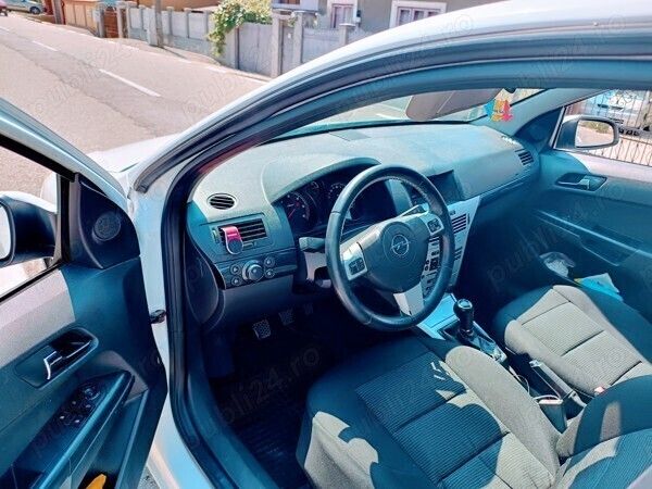 Utilizat 2011 Opel Astra Berlinǎ | 4.000 EUR (Puțin scump) - Imagine 1/4