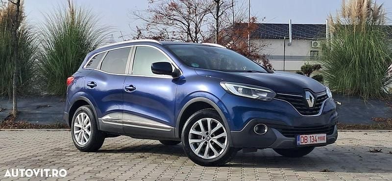 Culoarealbastru Utilizat 2015 Renault Kadjar SUV | 8.999 EUR (Preț bun) - Imagine 1/4