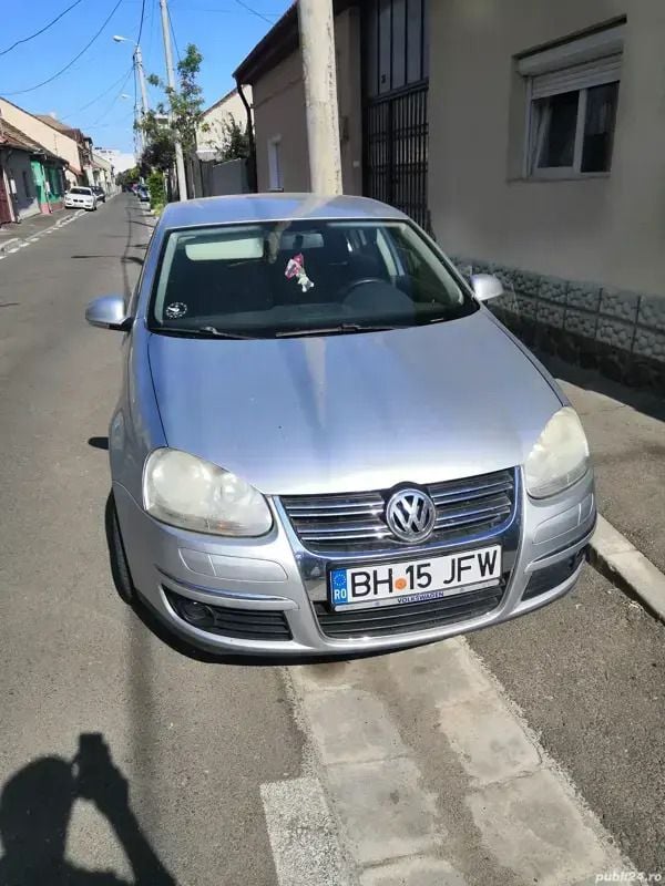 Second-hand VW Jetta 77 CP (56 kW) 2008 Berlinǎ