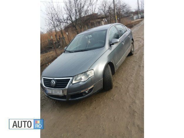 Second-hand VW Passat 140 CP (102 kW) 2006 Gri Berlinǎ