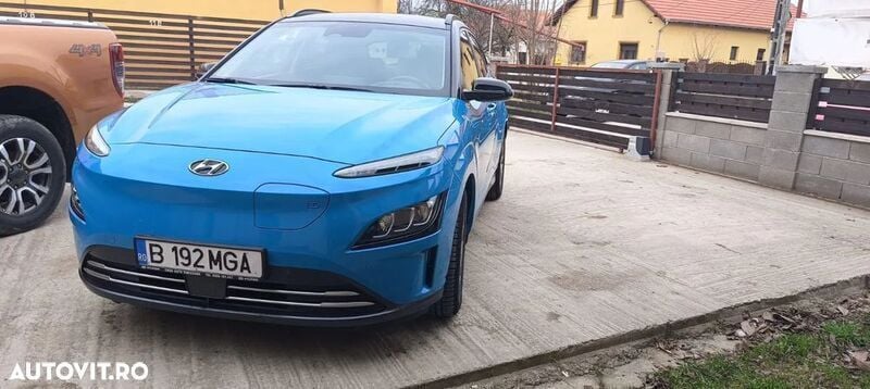 Albastru Utilizat 2021 Hyundai Kona SUV | 18.500 EUR (Puțin scump) - Imagine 1/4