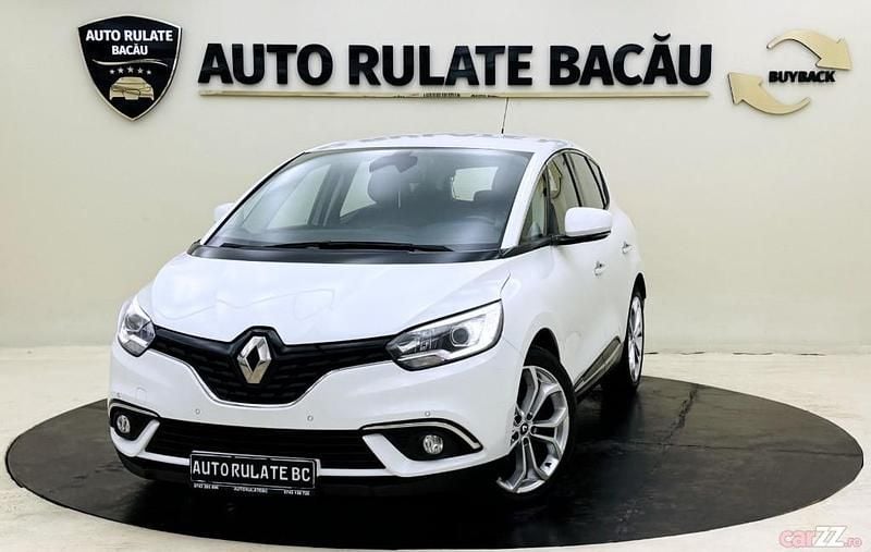 Utilizat 2017 Renault Scénic IV Monovolum | 8.450 EUR (Preț OK) - Imagine 1/4