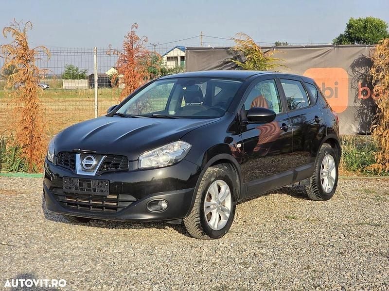 Negru Utilizat 2013 Nissan Qashqai Acenta SUV | 5.799 EUR (Preț bun) - Imagine 1/4