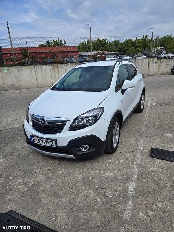Alb Utilizat 2015 Opel Mokka Cosmo SUV | 7.000 EUR (Preț bun) - Imagine 1/4