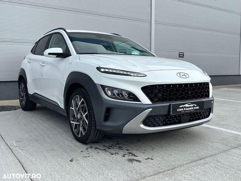 Alb Utilizat 2022 Hyundai Kona SUV | 21.490 EUR (Preț OK) - Imagine 1/4