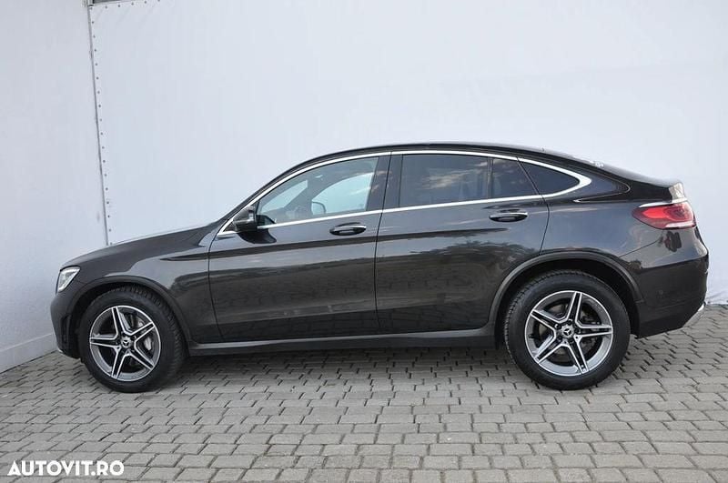 Second-hand Mercedes GLC300 AMG line Plus 245 CP (180 kW) 2020 Culoaregri SUV