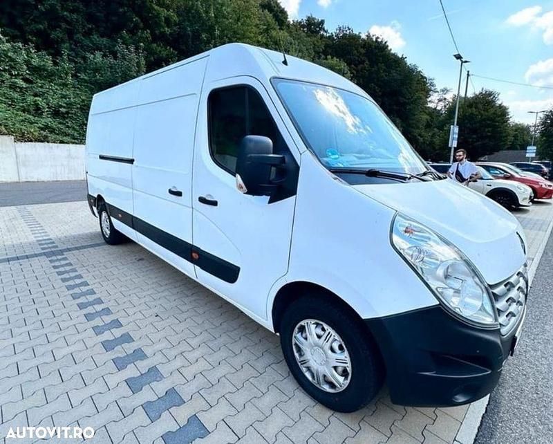 Culoarealb Utilizat 2013 Renault Master Monovolum | 12.000 EUR (Puțin scump) - Imagine 1/4