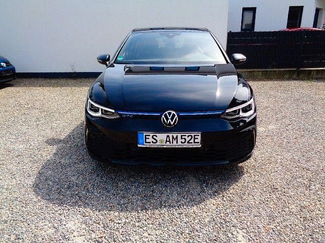 Utilizat 2022 VW Golf VIII GTE | 30.048 EUR (Preț OK) - Imagine 1/1