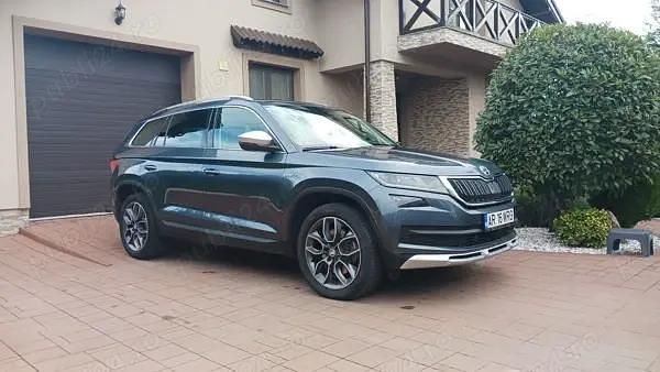 Gri Utilizat 2018 Skoda Kodiaq SUV | 20.950 EUR - Imagine 1/4