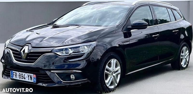 Negru Utilizat 2020 Renault Mégane GrandTour LIMITED Break | 11.246 EUR (Preț OK) - Imagine 1/4
