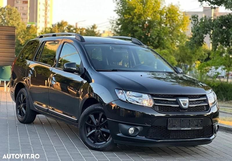 Negru Utilizat 2015 Dacia Logan Lauréate Berlinǎ | 4.150 EUR (Preț bun) - Imagine 1/4