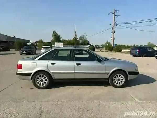 Argintiu Utilizat 1995 Audi 80 Berlinǎ | 4.500 EUR - Imagine 1/4