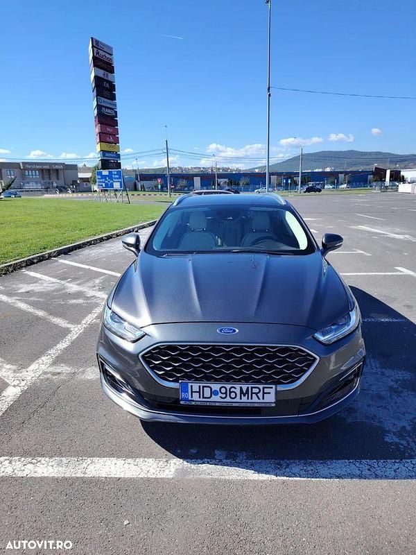 Second-hand Ford Mondeo Vignale 187 CP (137 kW) 2019 Culoaregri Break
