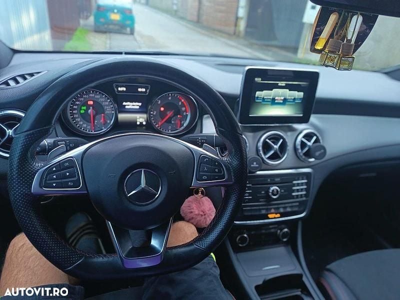 Second-hand Mercedes CLA200 136 CP (100 kW) 2016 Culoaregri Break