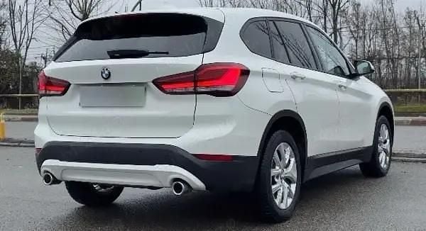 Second-hand BMW X1 Sport Line 150 CP (110 kW) 2021 Culoarealb SUV