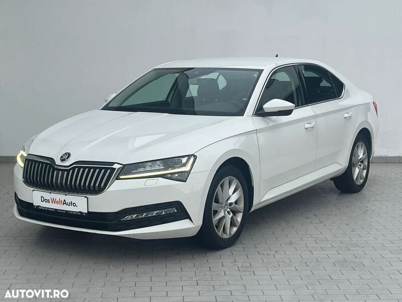 Alb Utilizat 2019 Skoda Superb Ambition Berlinǎ | 20.326 EUR (Preț OK) - Imagine 1/4
