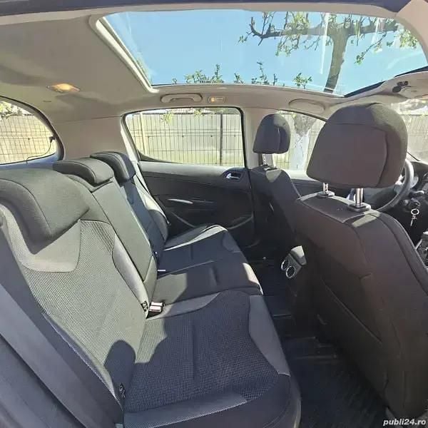 Gri Utilizat 2009 Peugeot 308 Hatchback | 3.499 EUR (Scump) - Imagine 1/4