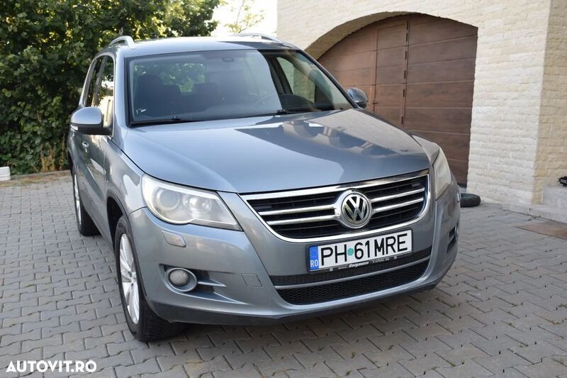 Gri Utilizat 2009 VW Tiguan SUV | 6.400 EUR (Preț bun) - Imagine 1/4