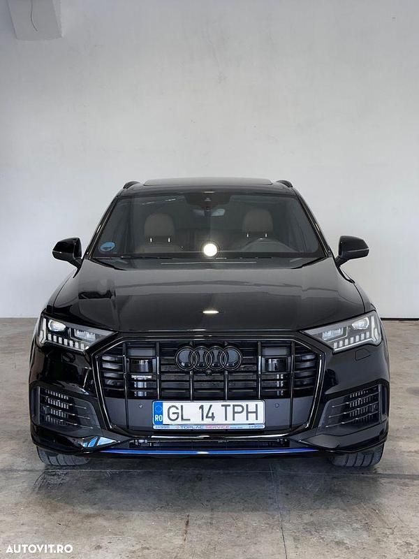 Culoarenegru Utilizat 2021 Audi Q7 S-Line SUV | 62.450 EUR - Imagine 1/4