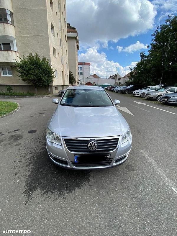 Culoaregri Utilizat 2007 VW Passat Trendline Berlinǎ | 2.900 EUR (Preț OK) - Imagine 1/4