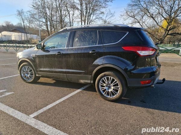 Second-hand Ford Kuga 163 CP (119 kW) 2014 Negru SUV