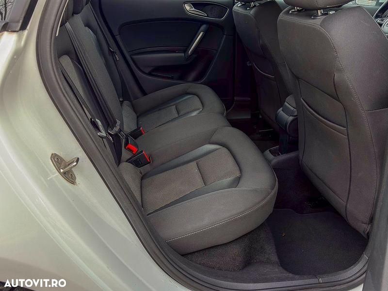 Second-hand Audi A1 Premium 90 CP (66 kW) 2018 Culoarealb Hatchback