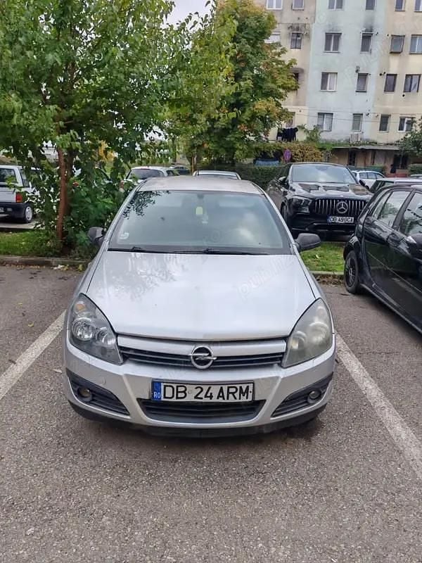 Second-hand Opel Astra 90 CP (66 kW) 2006 Hatchback