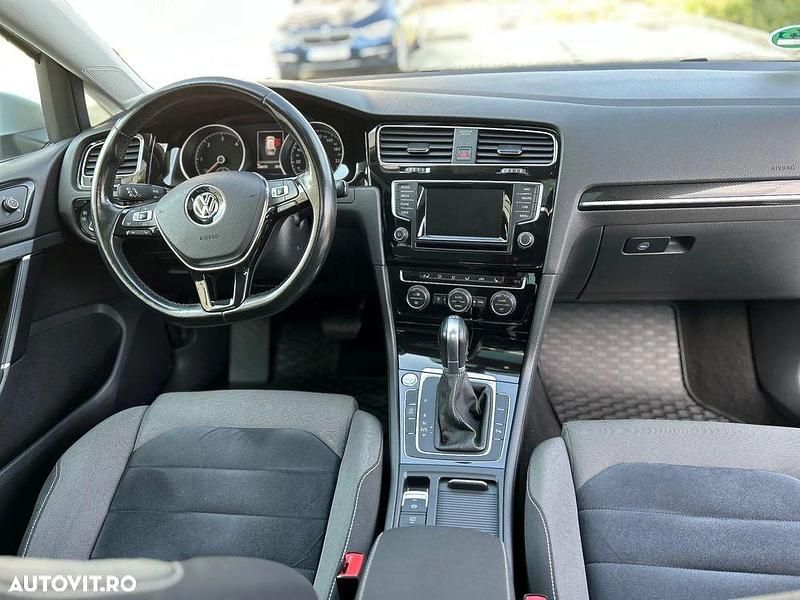 Second-hand VW Golf VII Highline 150 CP (110 kW) 2015 Culoaregri Break
