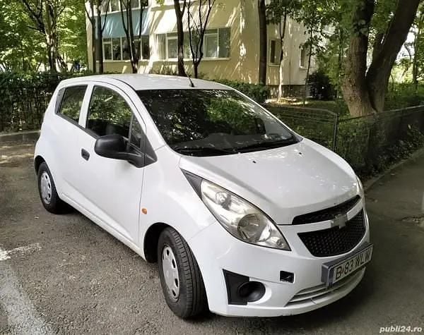 Utilizat 2013 Chevrolet Spark Hatchback | 1.900 EUR - Imagine 1/4