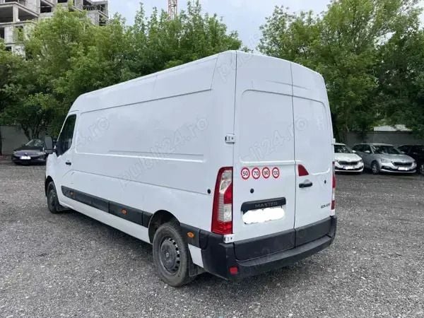 Second-hand Renault Master 136 CP (100 kW) 2020 Alb Van