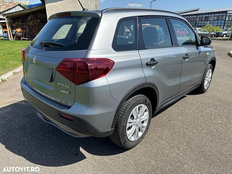Second-hand Suzuki Vitara 129 CP (94 kW) 2020 Gri SUV