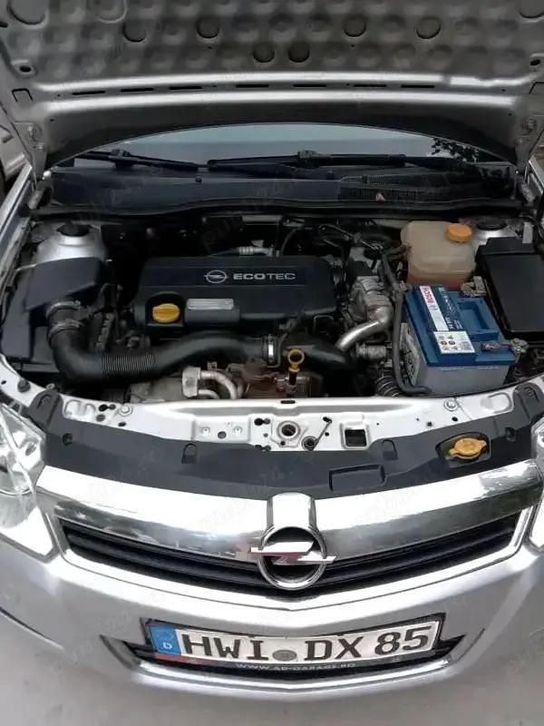 Utilizat 2009 Opel Astra Break | 3.300 EUR (Scump) - Imagine 1/4