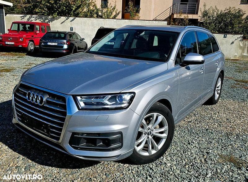 Culoareargint Second-hand 2017 Audi Q7 SUV | 29.800 EUR (Preț bun) - Imagine 1/4