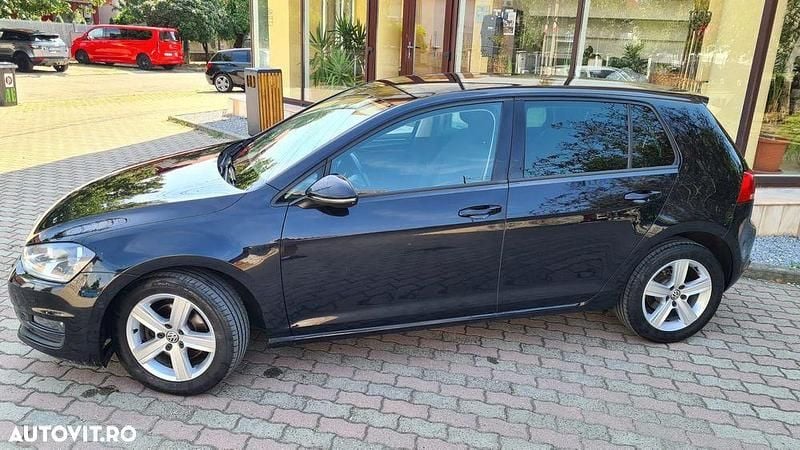 Culoarenegru Utilizat 2014 VW Golf VII Highline Hatchback | 6.950 EUR (Preț OK) - Imagine 1/4