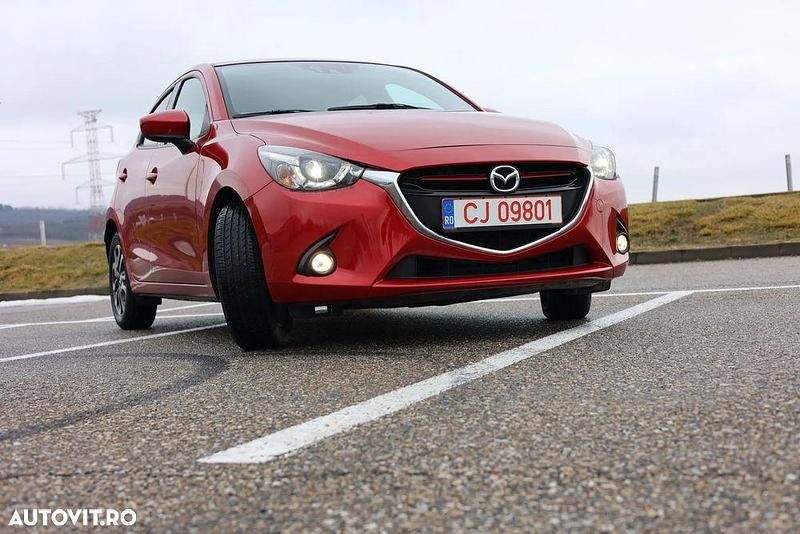 Second-hand Mazda 2 Exclusive-Line 105 CP (77 kW) 2016 Culoarerosu