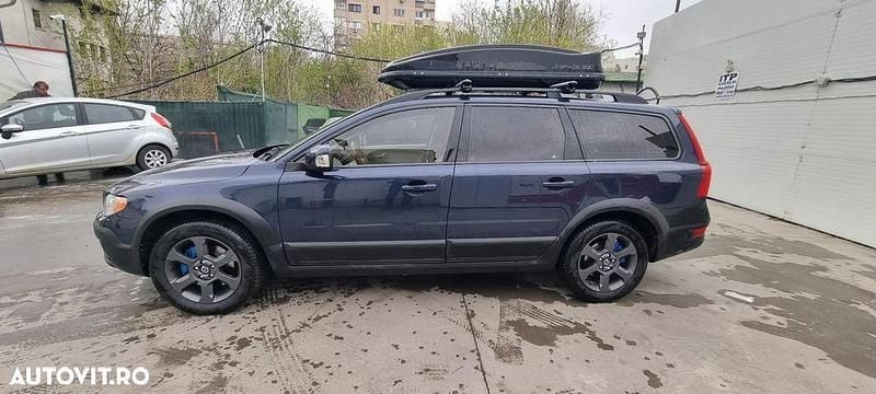 Culoarealbastru Utilizat 2011 Volvo XC70 Momentum SUV | 9.800 EUR - Imagine 1/4