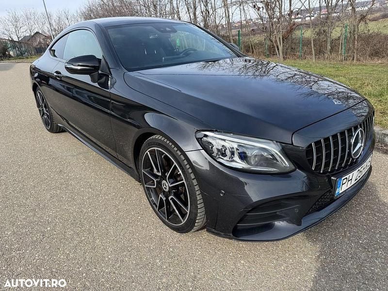 Second-hand Mercedes C300 258 CP (189 kW) 2019 Culoaregri Coupe