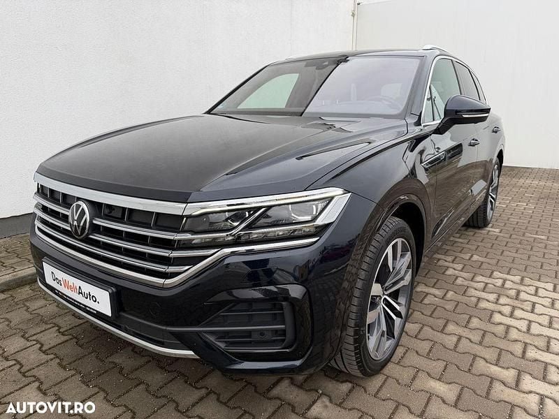 Second-hand VW Touareg R-line 286 CP (210 kW) 2022 Culoarealbastru SUV