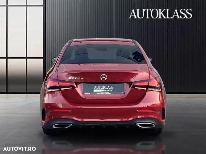 Second-hand Mercedes A200 150 CP (110 kW) 2020 Culoarerosu Berlinǎ