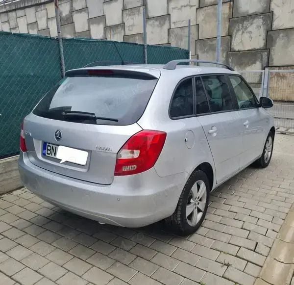 Utilizat 2014 Skoda Fabia Break | 18.000 EUR - Imagine 1/4