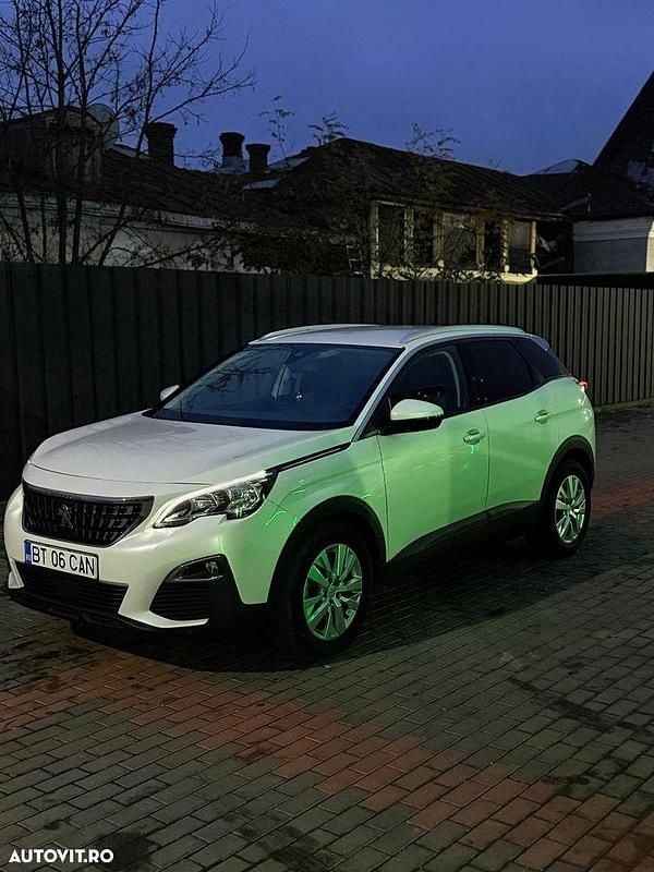 Second-hand Peugeot 3008 Allure 130 CP (95 kW) 2019 Culoarealb SUV