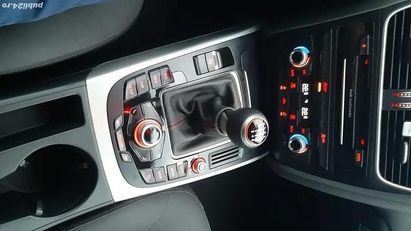 Second-hand Audi A4 S-Line 143 CP (105 kW) 2015 Alb Berlinǎ