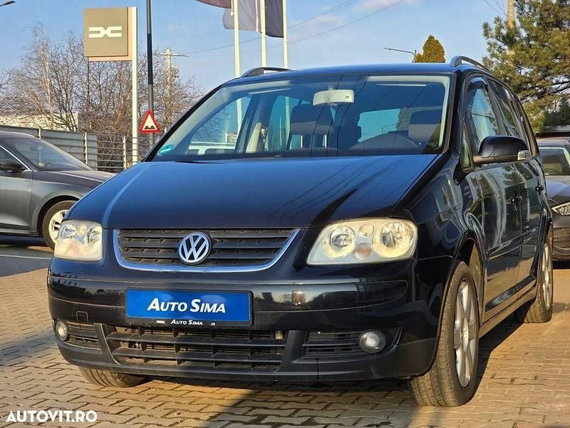 Second-hand VW Touran Comfortline 140 CP (102 kW) 2004 Culoarenegru Monovolum