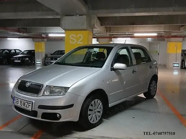 Utilizat 2006 Skoda Fabia Berlinǎ | 1.990 EUR (Puțin scump) - Imagine 1/4