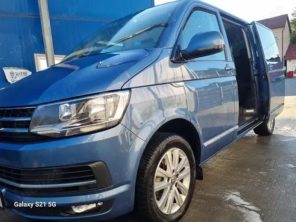 Second-hand VW Multivan 204 CP (150 kW) 2017 Albastru Van