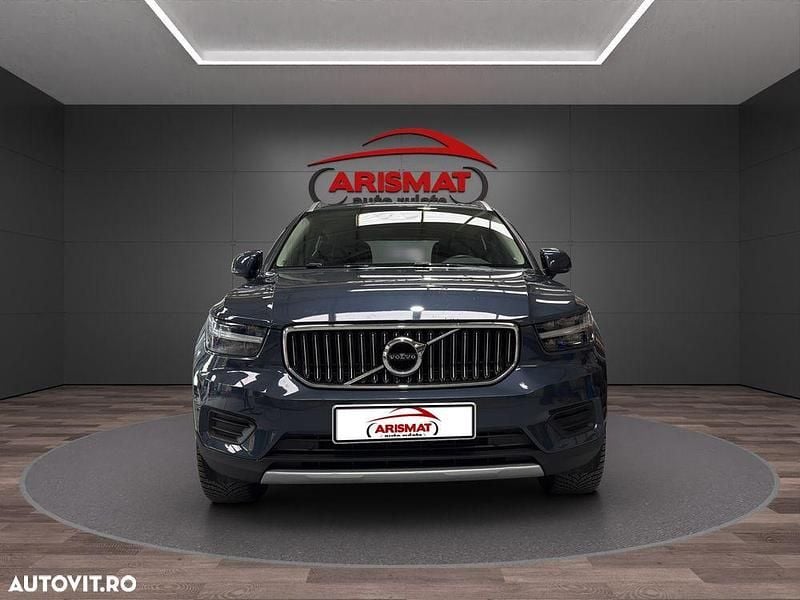 Culoarealbastru Utilizat 2021 Volvo XC40 Inscription SUV | 22.990 EUR (Preț bun) - Imagine 1/4
